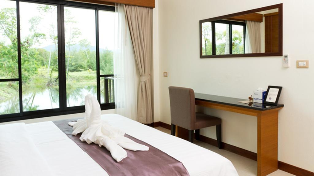 Khaolak Blue Lagoon Resort - Sha Extra Plus Khao Lak Room photo
