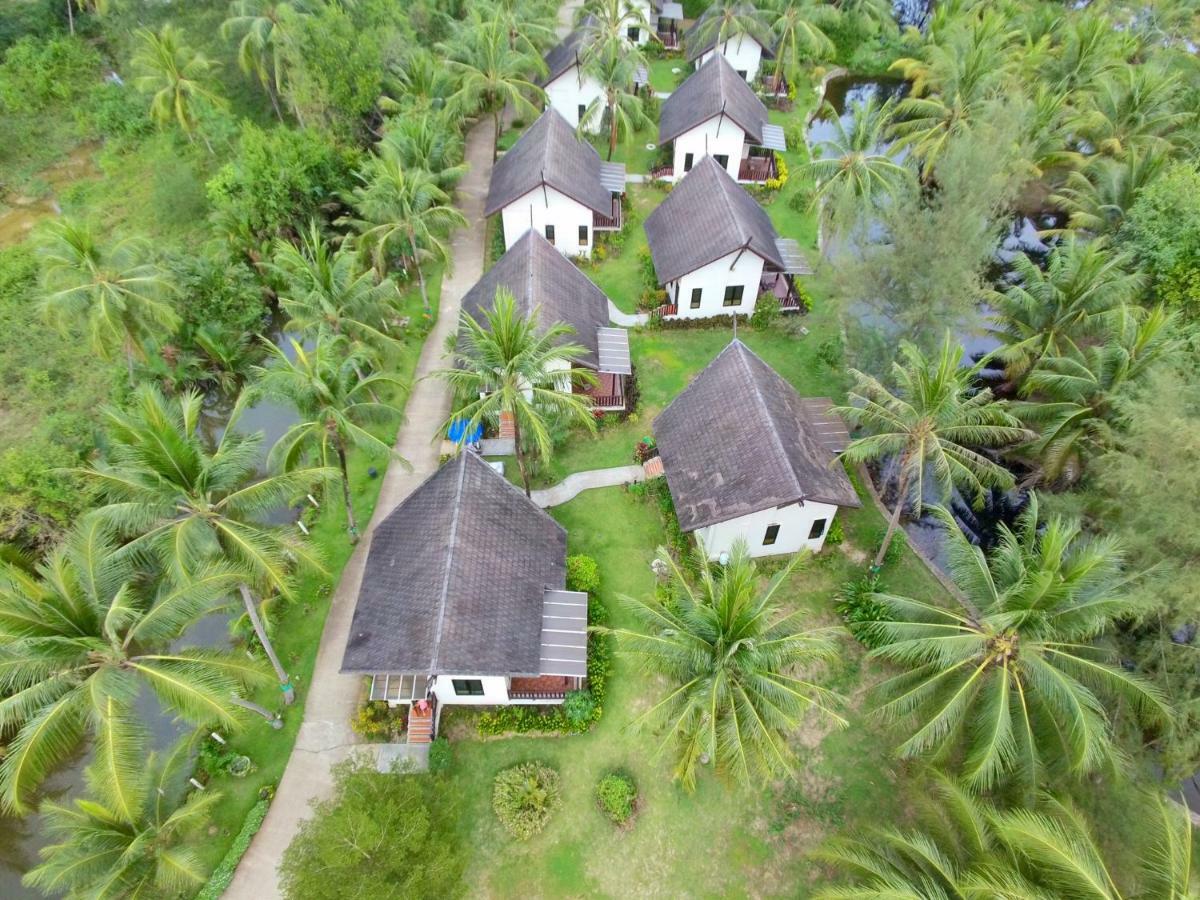 Khaolak Blue Lagoon Resort - Sha Extra Plus Khao Lak Exterior photo